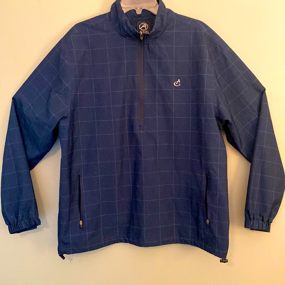 Men’s Ahead 3/4 zip Windbreaker. L